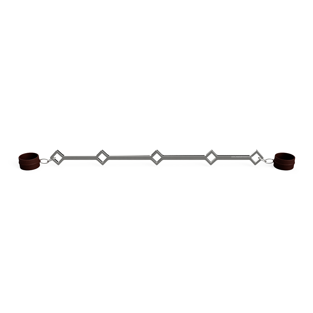 Spreader Bar With Diamond Shaped Loops - Image 4